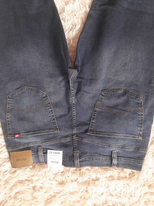 Spodnie Mustang granatowe