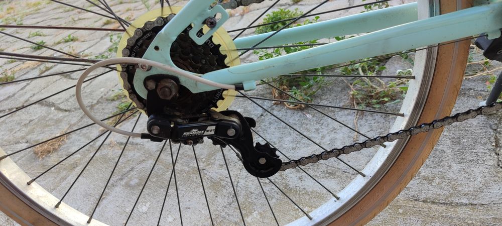 Bicicleta de senhora