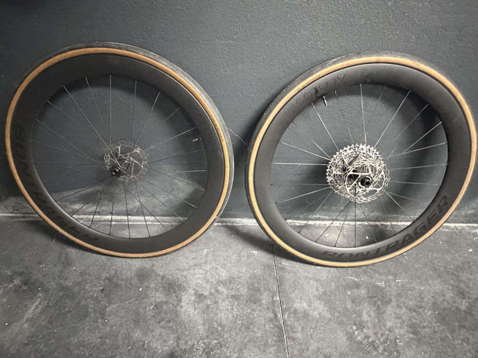 Rodas Estrada Bontrager Pro 51 TLR Disc