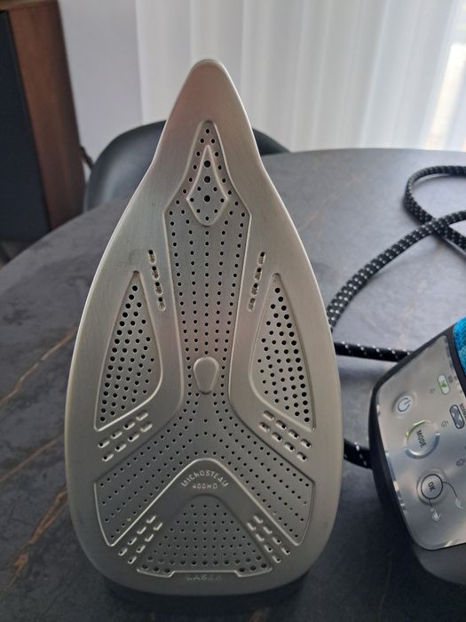 Ferro Vapor com Caldeira Rowenta