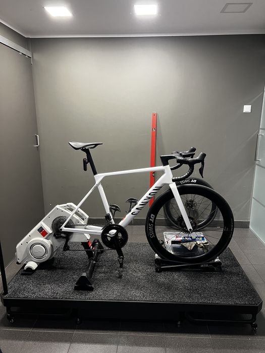 Canyon Ultimate CF 7 Di2 wersja Aero rozm. M 2026