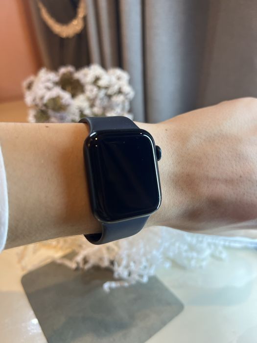 Apple Watch SE 2 40mm | Батарея 100%