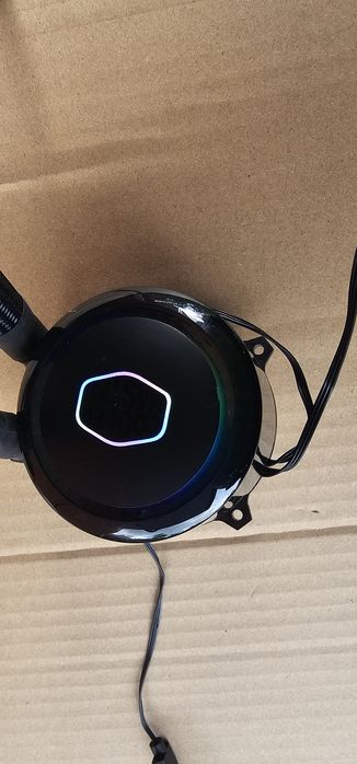 Cooler Master MasterLiquid ML240R RGB, pompa nie działa, dioda LED działa