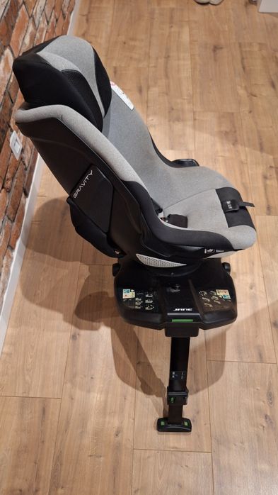 fotelik samochodowy  jane gravity 360 isofix 0-18 kg