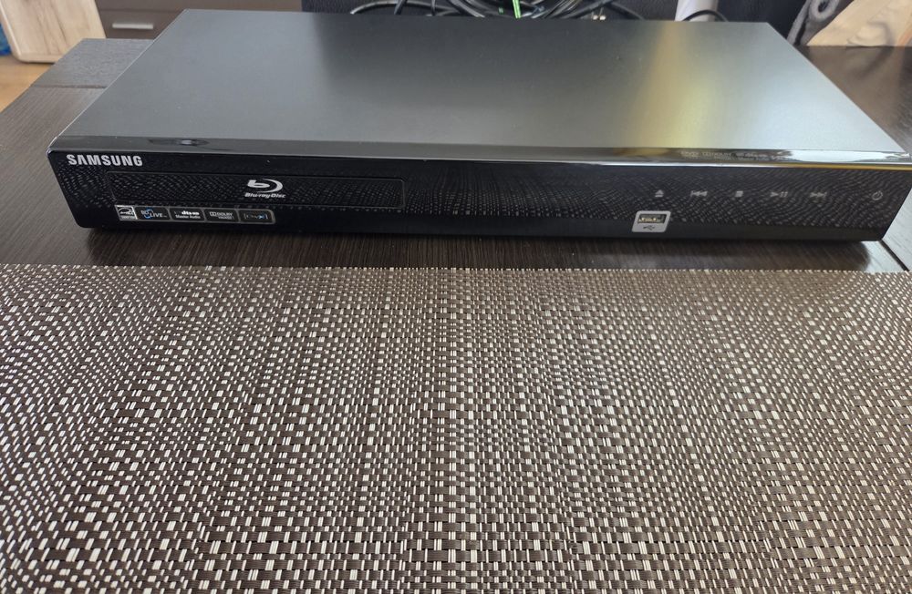 odtwarzacz Blu-ray Samsung model BD-P1580