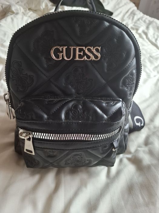 Plecaczek guess orginalny