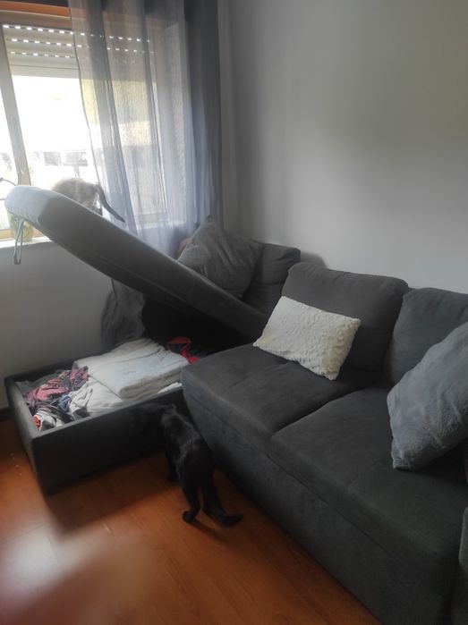 Sofá cama com chaise