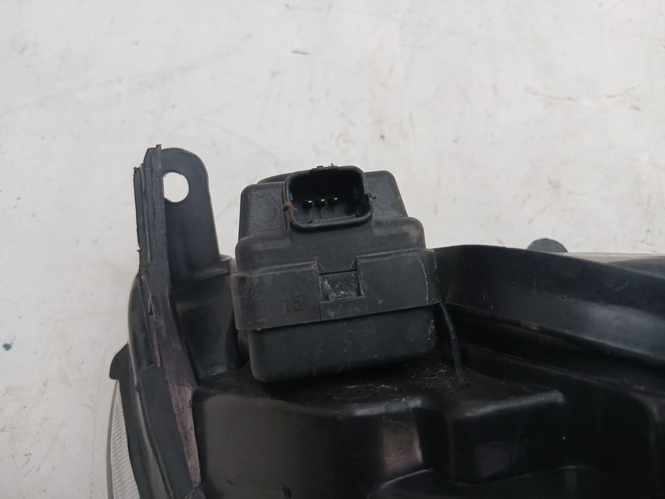 Ótica / farol esquerda PEUGEOT 206 (2A/C)