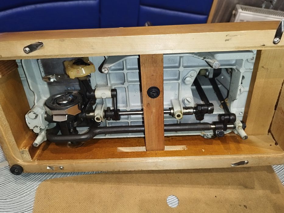 Швейная машинка Чайка 132 м