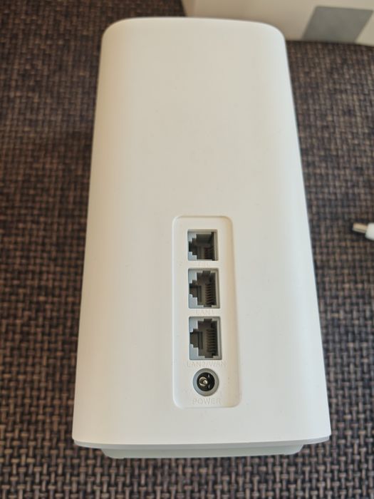 Router 5G Huawei H122 CPE PRO 2 na kartę SIM wifi 6 bardzo szybki rout