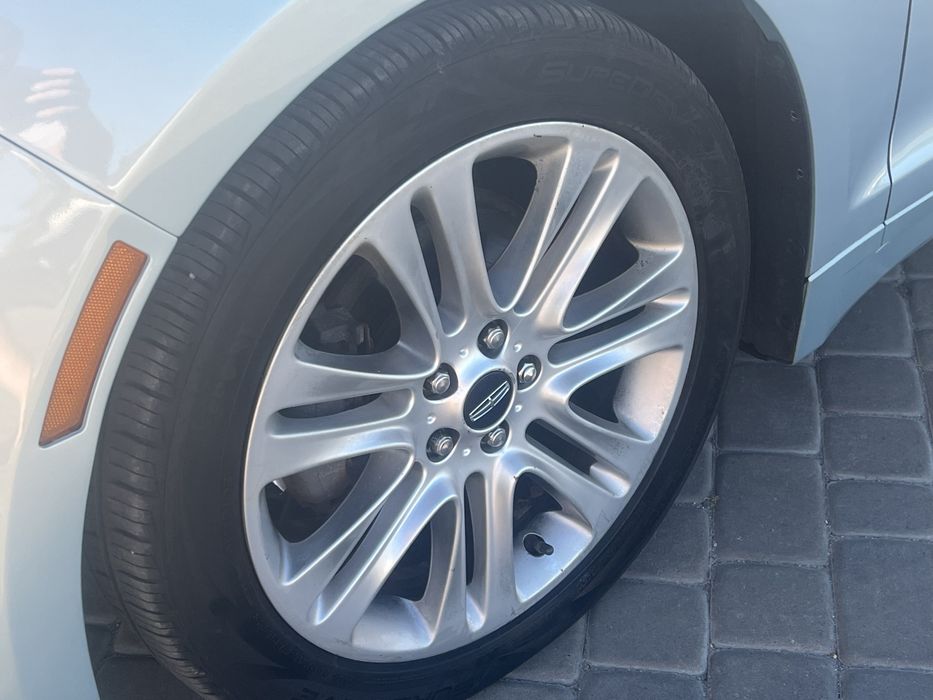Lincoln MKZ 2014 рік 2.0 ГІБРИД АВТОМАТ