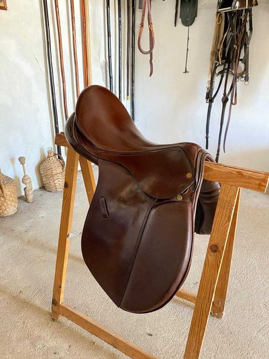 Selim equestre All Purpose 18"