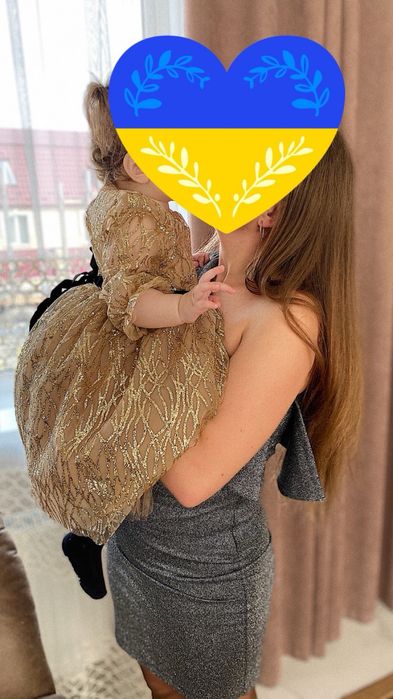 Продам дитячу сукню