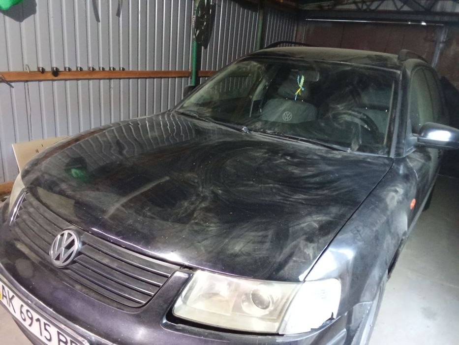 Продаю машину фолькцваген пассат універсал Б 5 ТДЇ 1.9