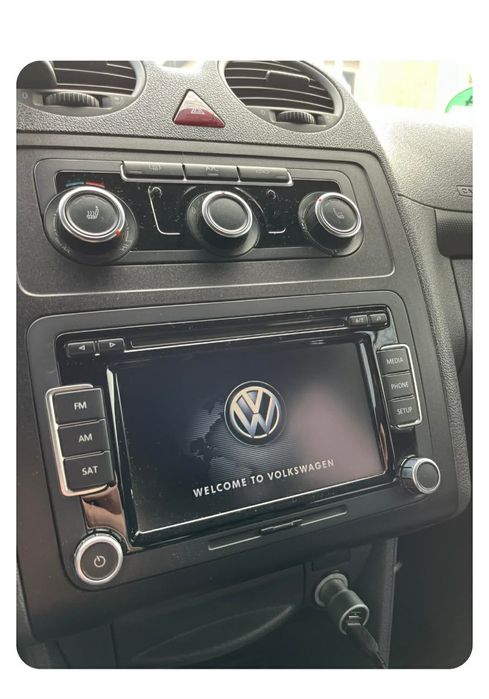 Продаю штатну  автомагнітолу до ваг групи