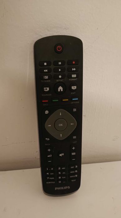 24 Cali Telewizor PHILIPS LED Full HD DVB-T2  Hevc / DVB-S2 + Hdmi + UPOMINEK +