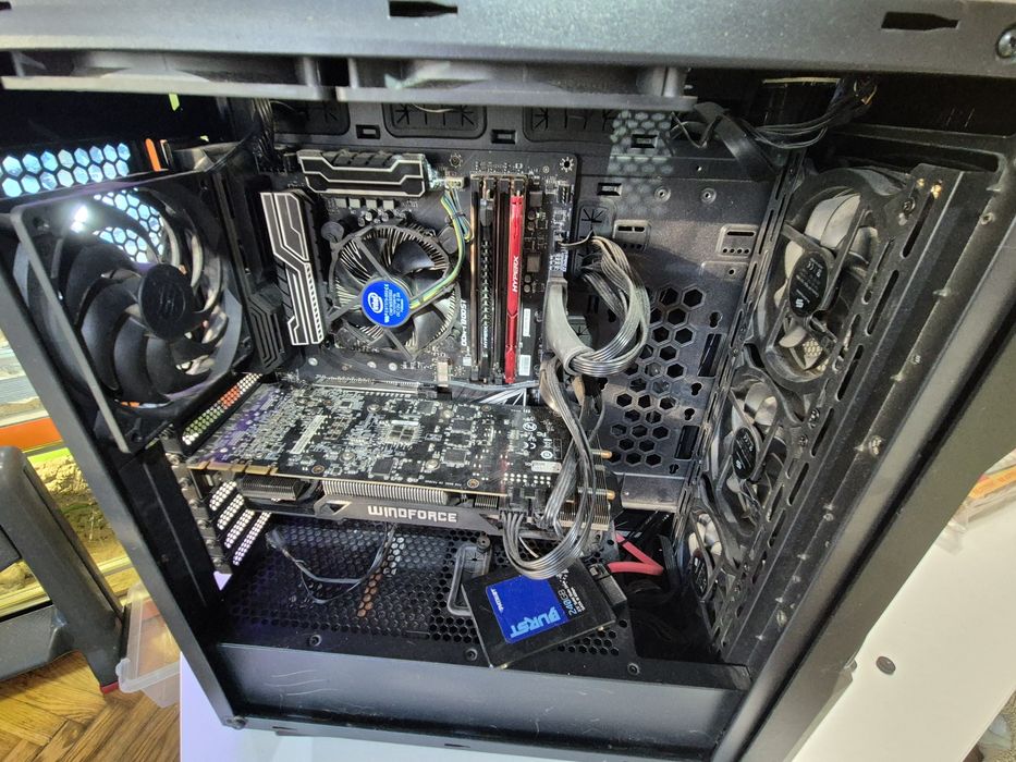 Komputer gamingowy MSI