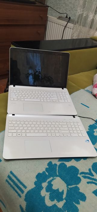 Sony vaio SVF 152A29V.