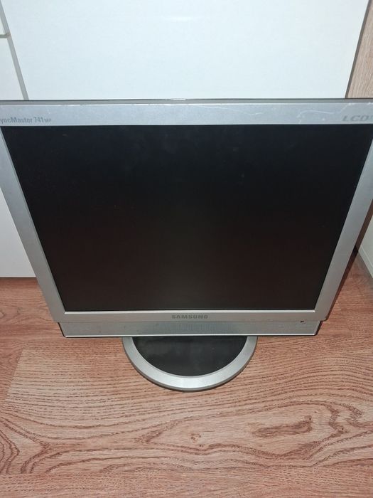 Klawiatura, myszka , monitor