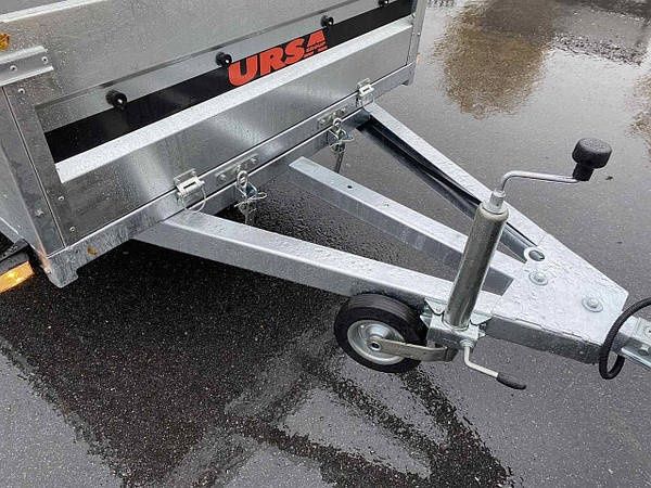 Прицеп причіп легкового автомобіля оцинкований