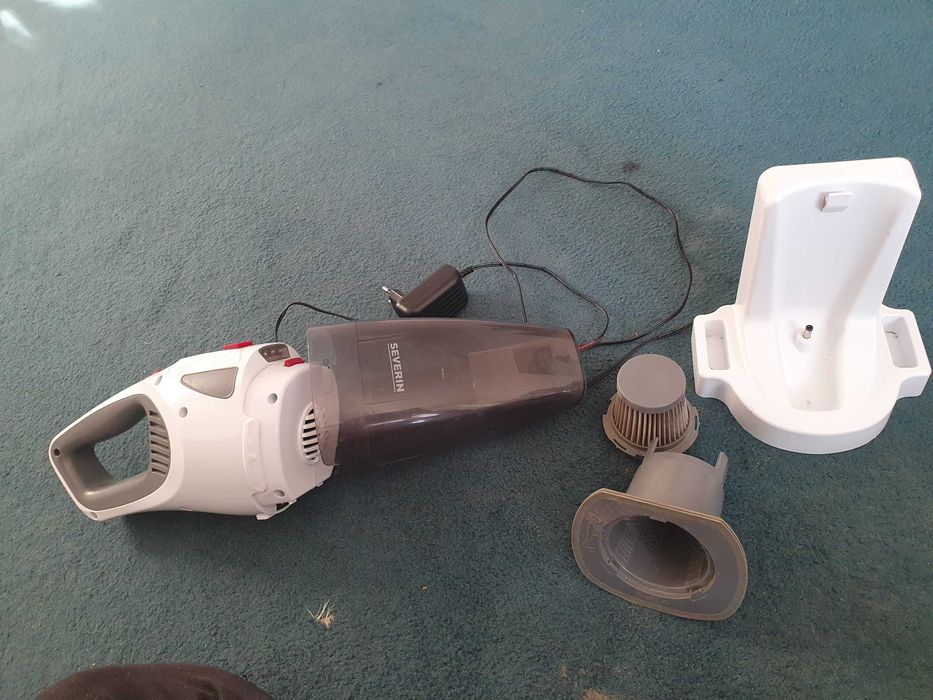 Duże ssanie! Odkurzacz ręczny Severin HV 7146 moc120 W 650 ml