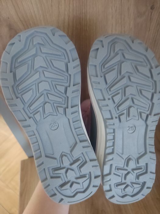Sprzedam śniegowce dla dziewczynki