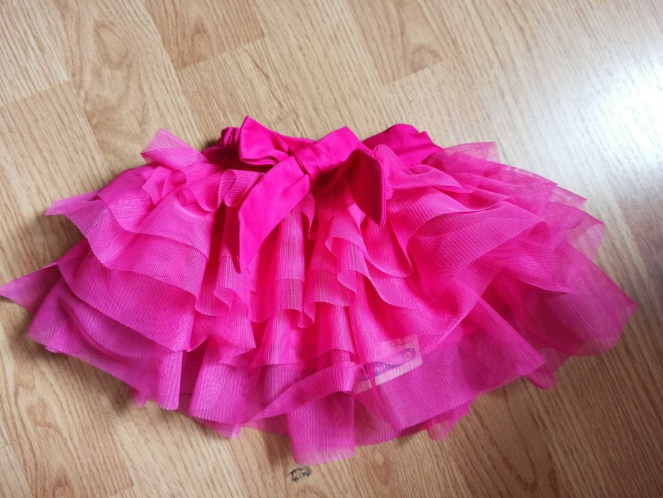 Spódniczka tiulowa z falbankami 74