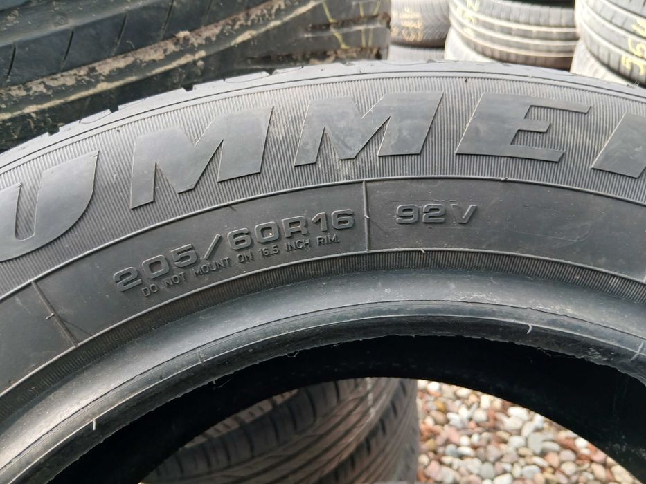 Opona używana 205/60R16 Voyager Summer 1szt.