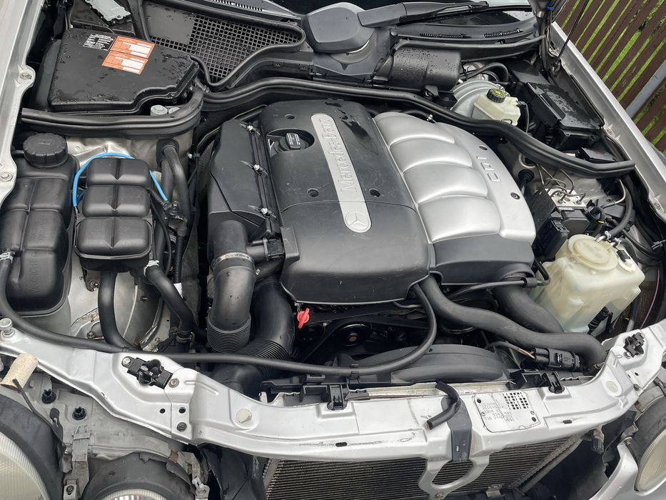 Продам мерседес 210 2,2