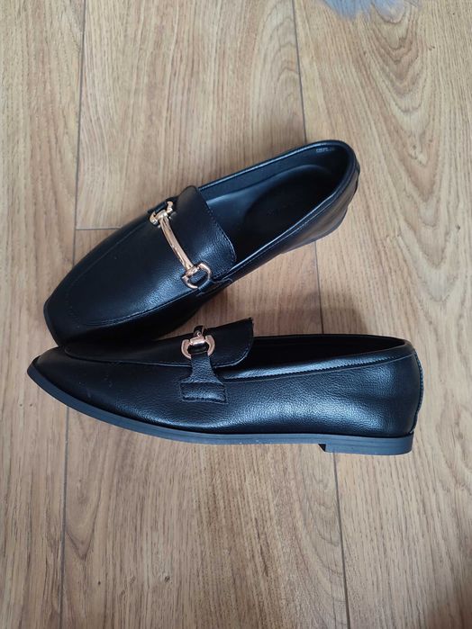 Mokasyny nowe Reserved r. 37