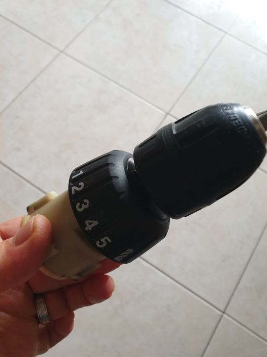 Bucha Black Decker de sem fios