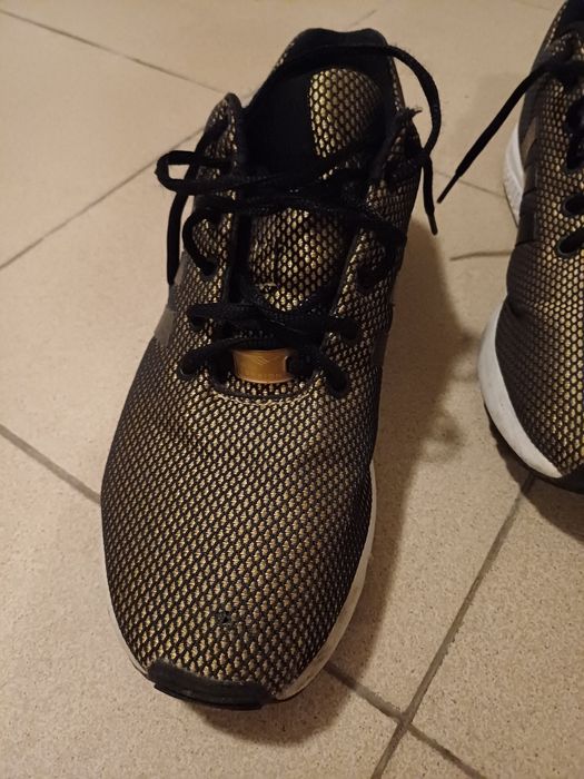 Ténis / Sapatos Adidas Gold 44 2/3