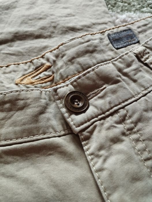 Spodnie męskie jasne beżowe camel active