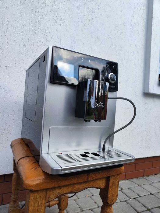 Кавомашина кофемашина Melitta Caffeo CI Touch F 63 0-101
