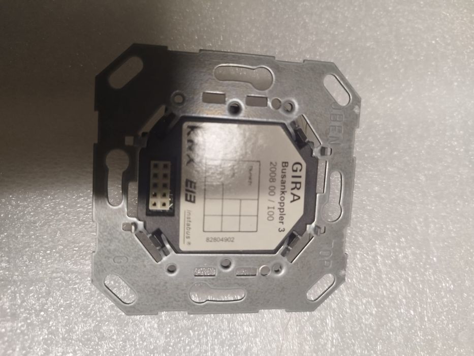 Módulo Knx gira 216100