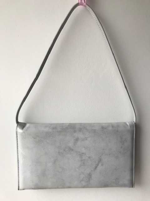 Elegancka torebka kopertowa