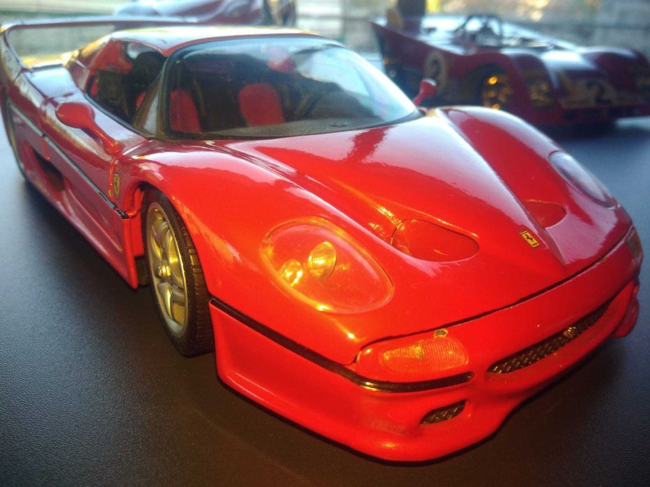 FERRARI - Miniaturas Escala 1:18