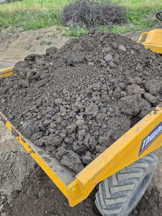 Ziemia ogrodowa czarna humus