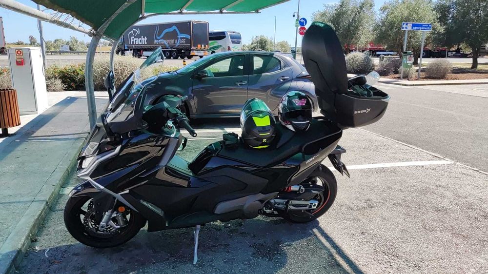 KYMCO AK 550 Premium (2023) – Como Nova | Apenas 11000 km | Algarve