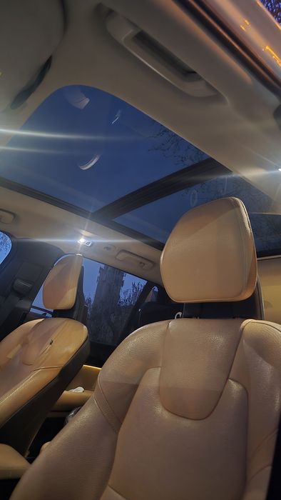 Sprzedam Volvo XC90  T6