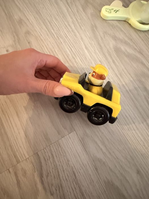 Zabawki rózne 7 szt