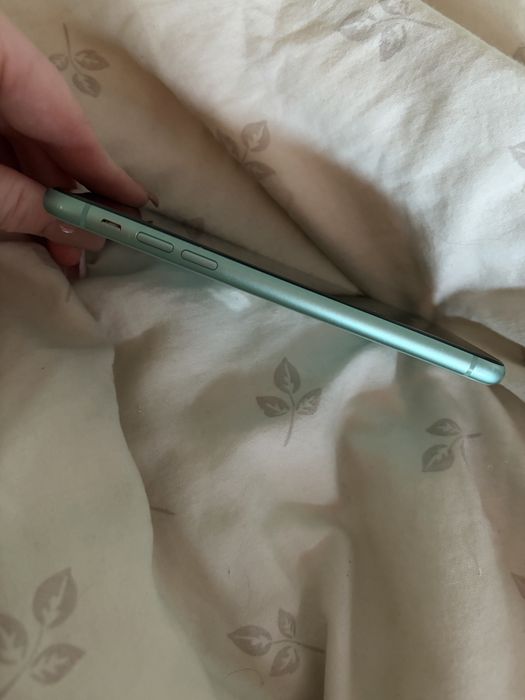 Iphone 11   64GB