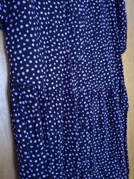 Vestido midi às bolinhas Bershka