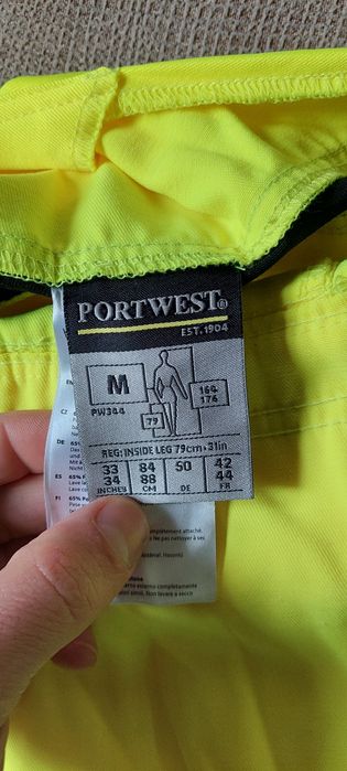 Jardineiras de Trabalho - novas