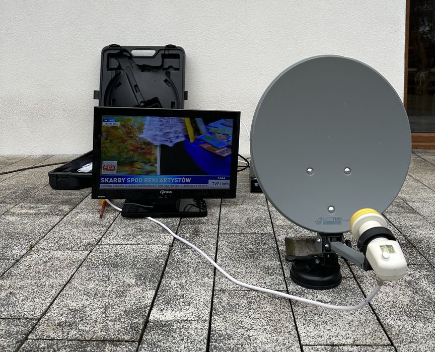 Zestaw anteny satelitarnej z telewizorem TIR Kamper