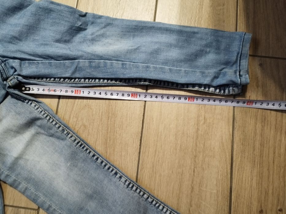 Jeansy dla dziewczynki 104