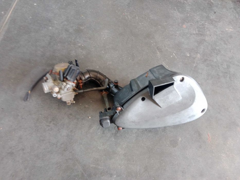 kymco people gaźnik airbox filtr powietrza obudowa filtra powietrza