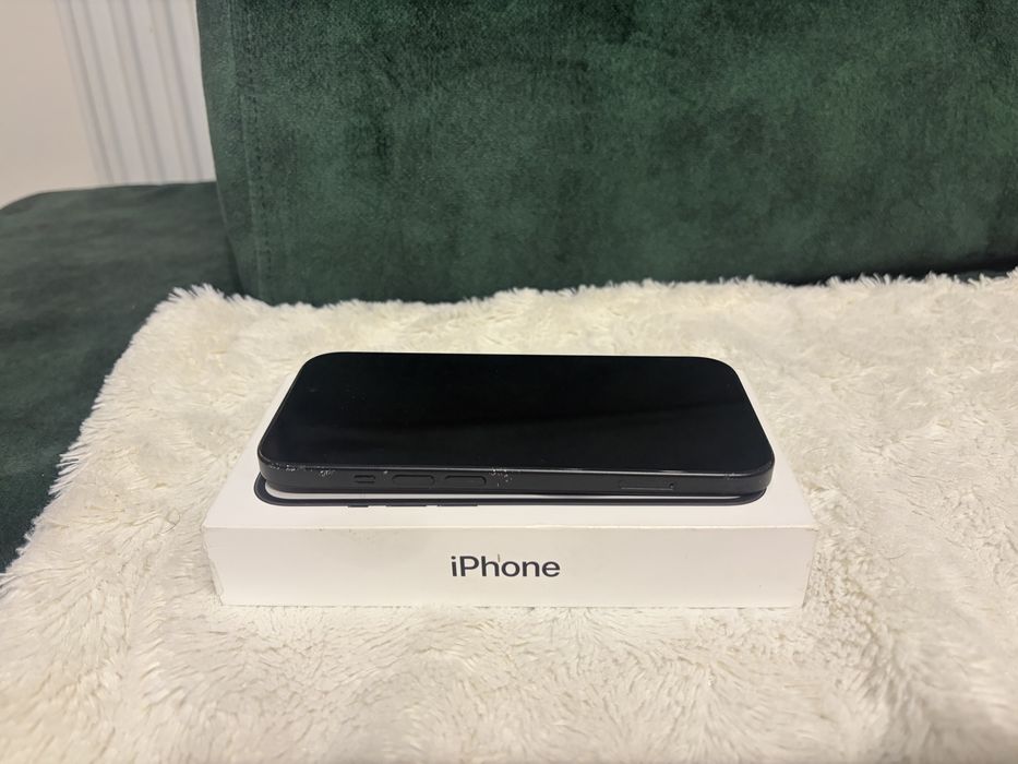 Iphone 15 czarny black 128GB