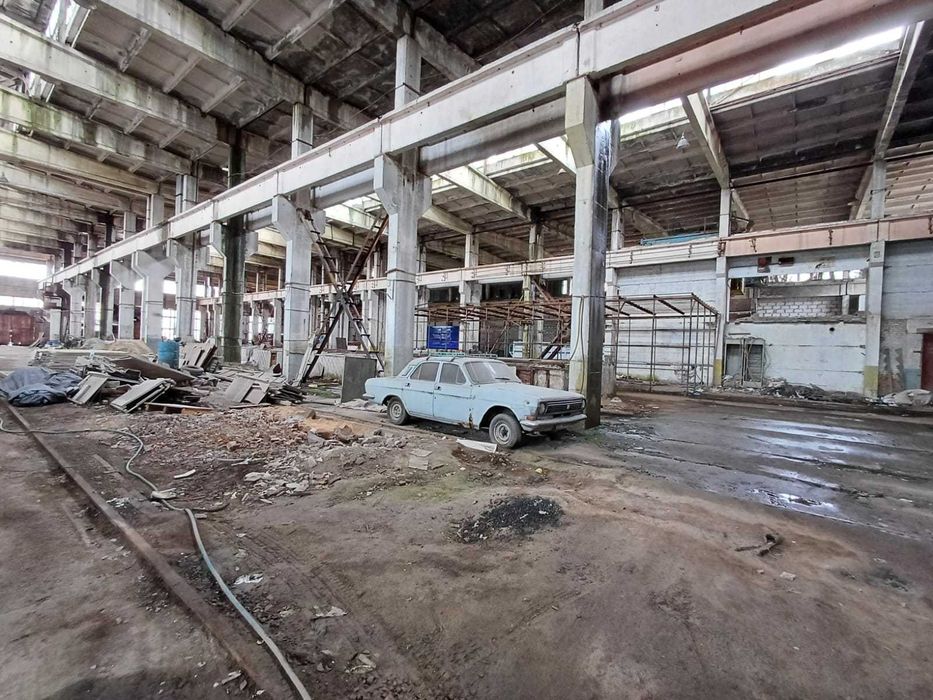 8209м2 + 2 га землі