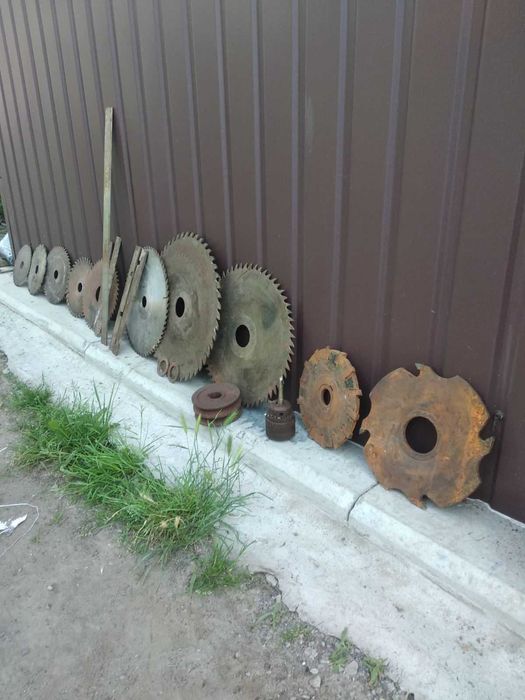 Пропоную  деревообробний станок.